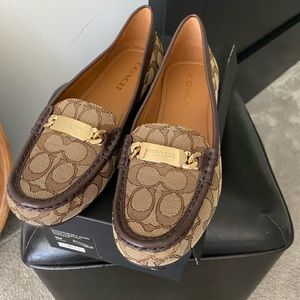 NIB - Coach  Jacord  loafer